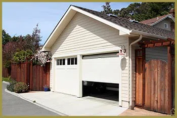 Security Garage Door Repairs Chicago, IL 773-800-2296 - serv-sid-res-gr-33m
